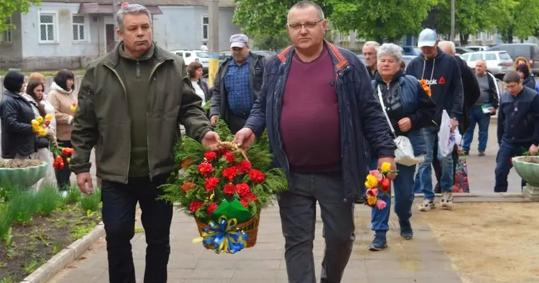 Фото з відкритих джерел Золочівці вшанували пам'ять загиблих ліквідаторів на порталі Gromada Group